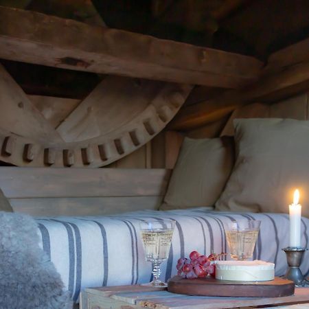 Отель Mickels Bondgardsglamping Gottby Экстерьер фото